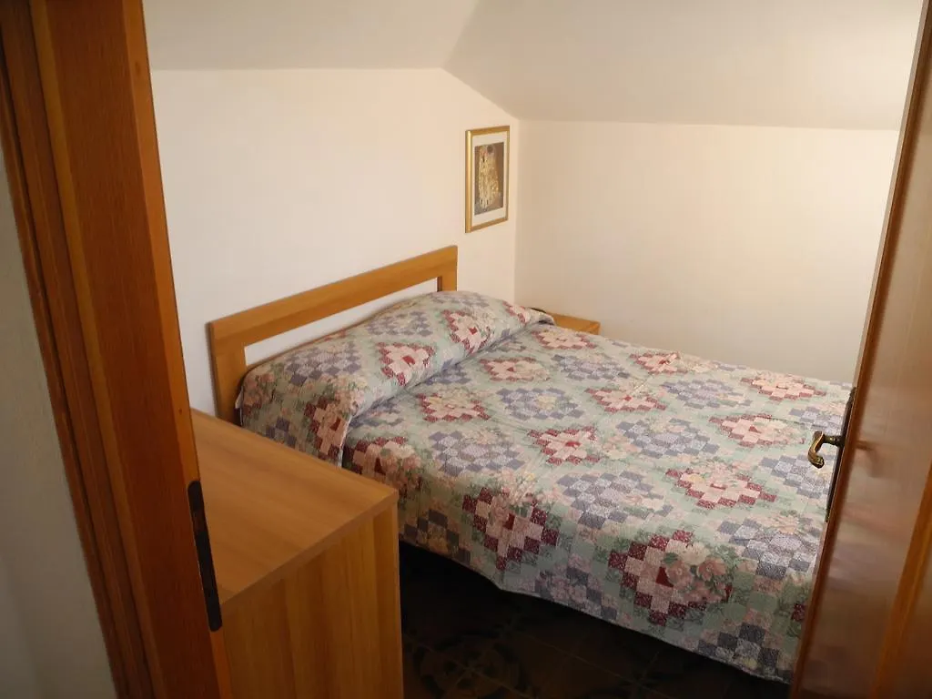 Casa Cressotti Appartamenti Malcesine Italy